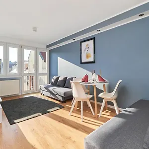 https://apartment-on-szewska-street-wrocaw-old-town-by-renters.hotelswroclaw.com
